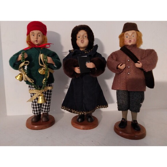 Unbranded Other - Vintage Christmas Carolers  9" Figurines Set of 3 with Wood Base